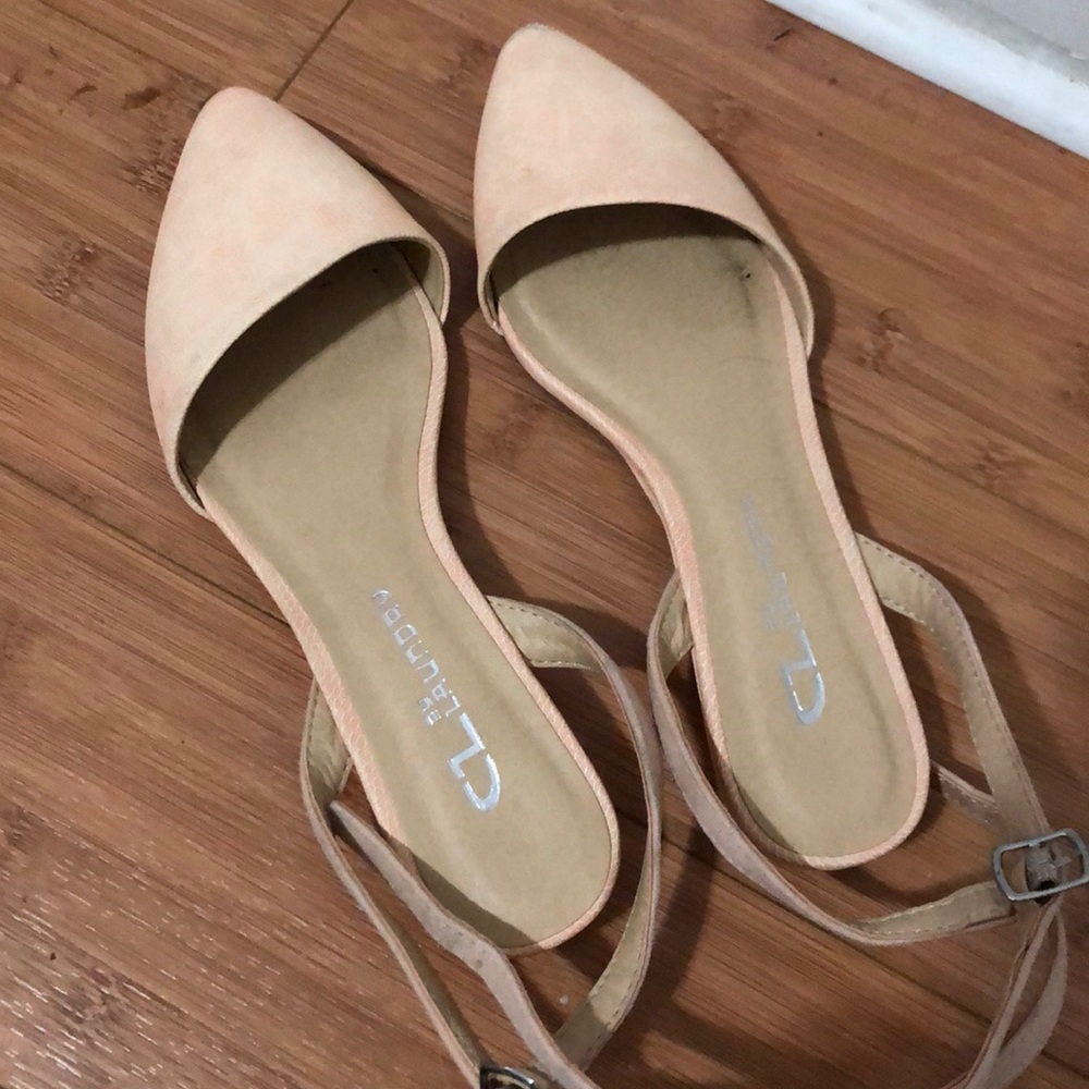 Peach pink flats
